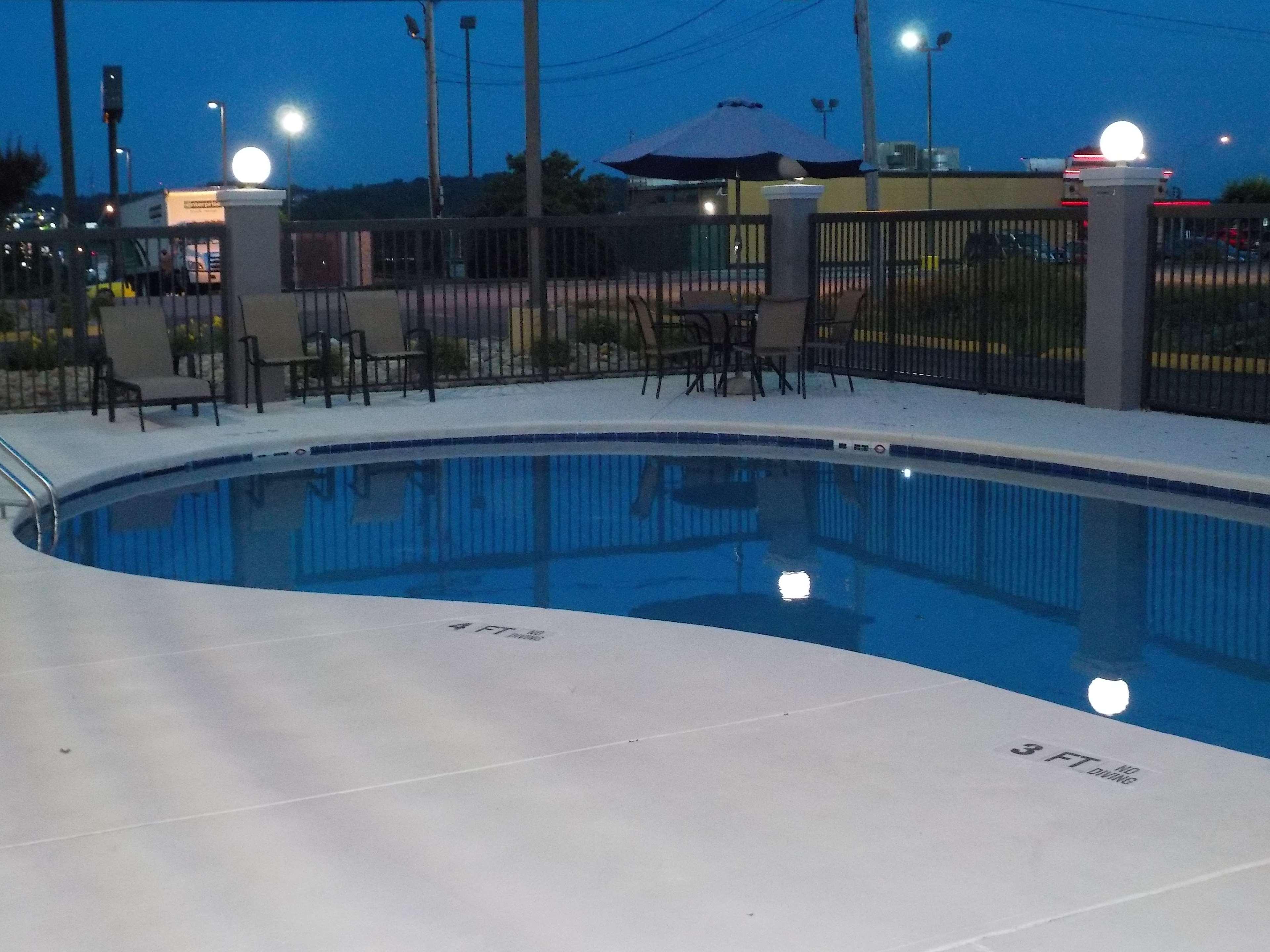 Surestay Hotel By Best Western Lenoir City Eksteriør bilde