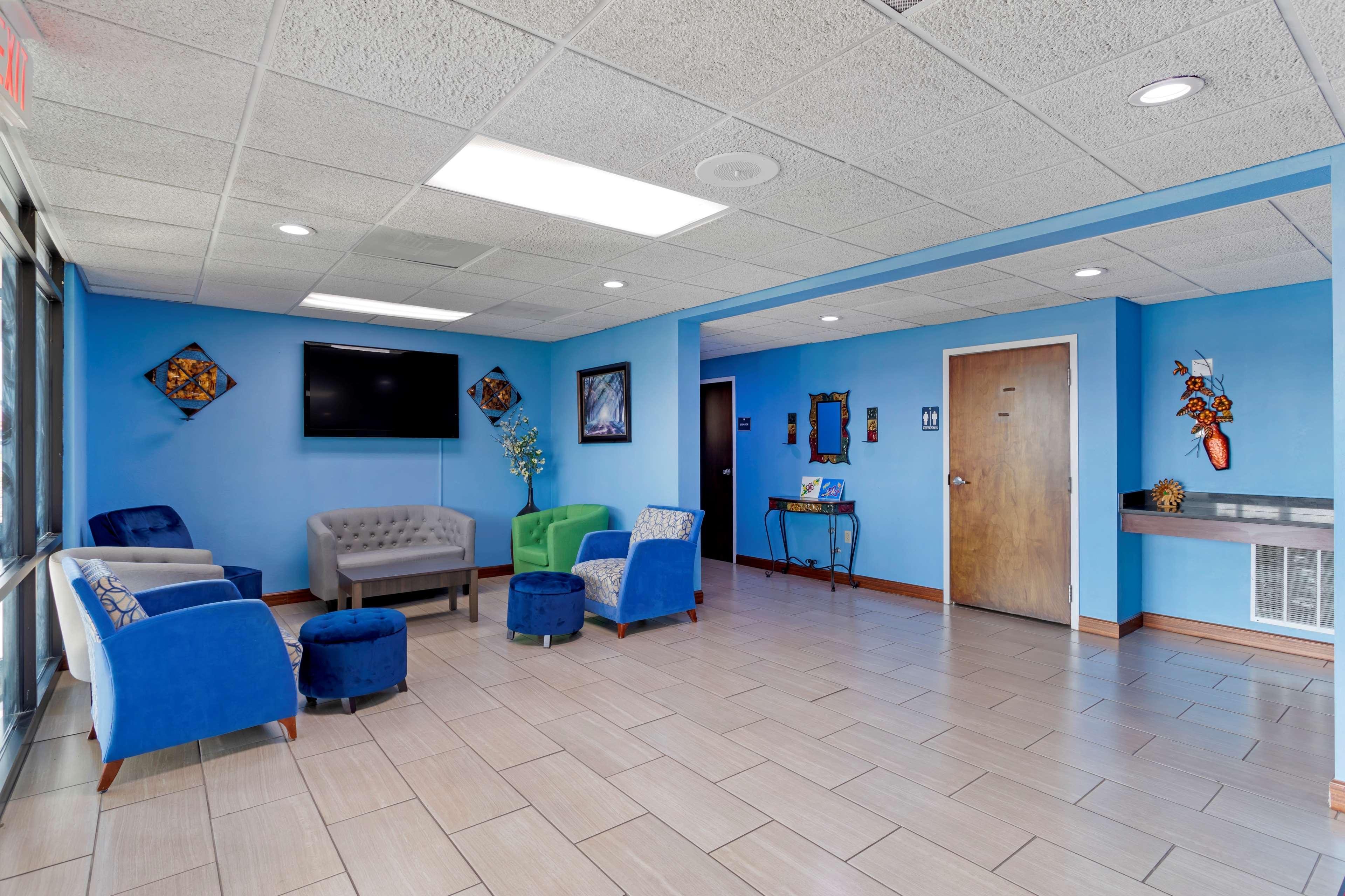 Surestay Hotel By Best Western Lenoir City Eksteriør bilde